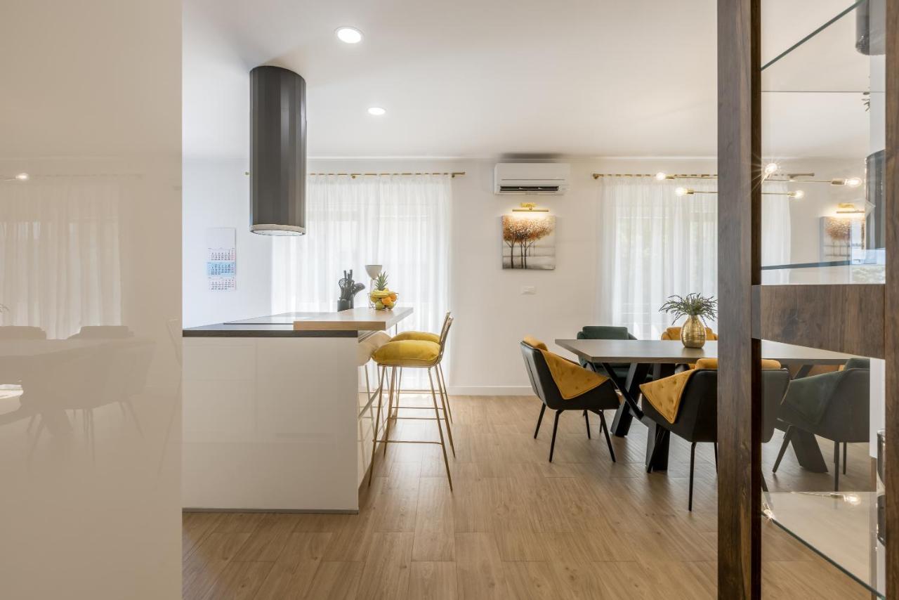 Apartment & Room Ileana Split Ngoại thất bức ảnh